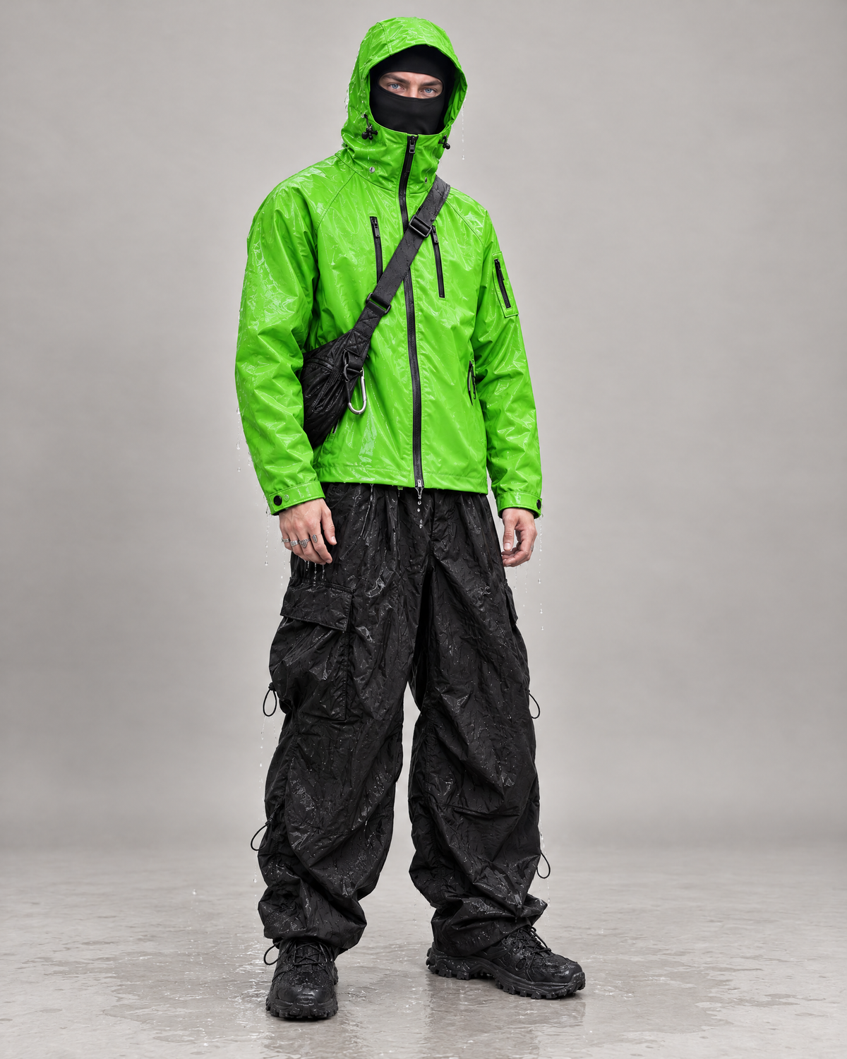 Studio neon green reactive